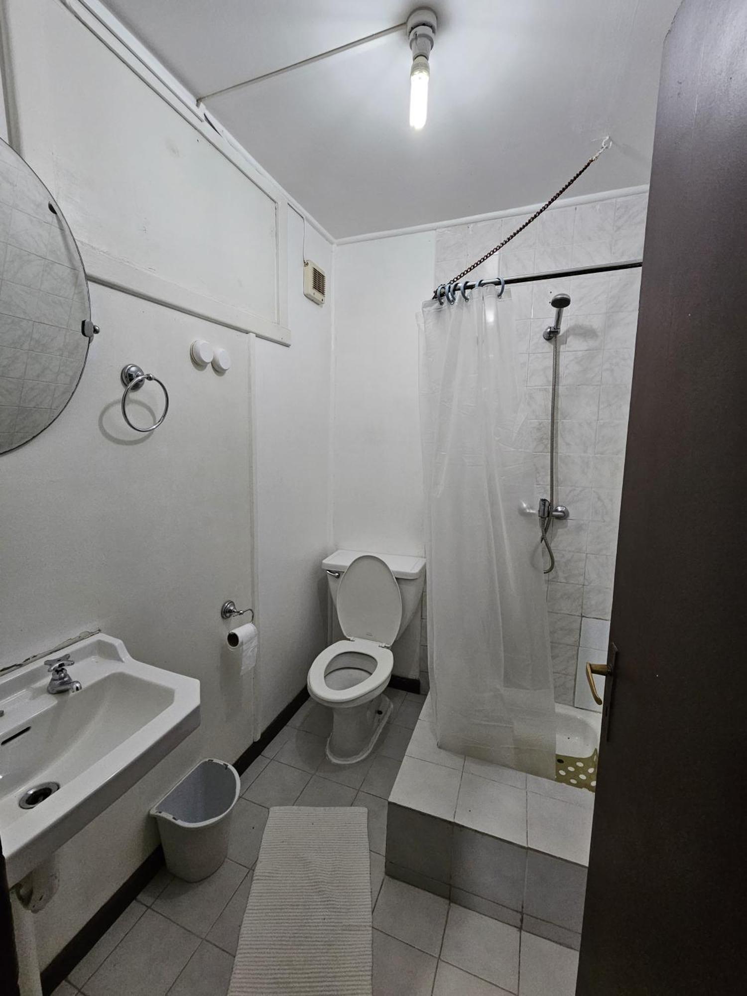 Hostel Anwandter Valdivia Bagian luar foto